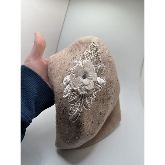 Chic French Beret Beige Rhinestone Embroidered Soft Feminine - Picture 3 of 9